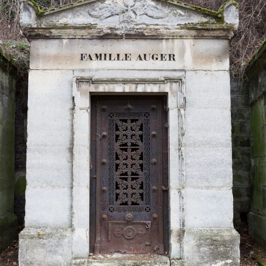 Grave of Auger