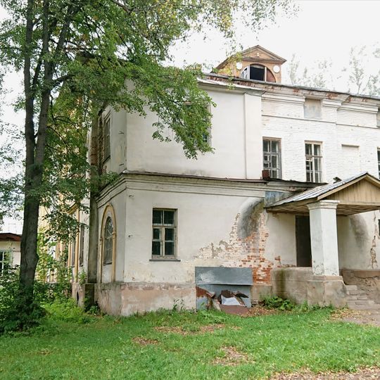 Главный дом