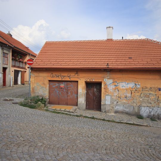 9. května 170/12
