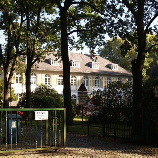 Ehem. Victor-Gollancz-Haus, ehem. Villa Dobbertin