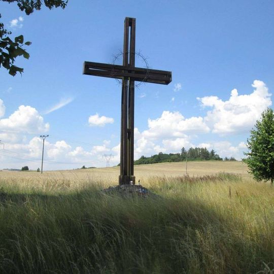 Památník obětem totalitních režimů nad Blovicemi