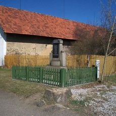 Pomník padlým v Kaceřově