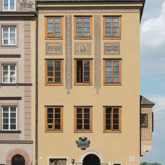 Kamienica Burbachowska w Warszawie