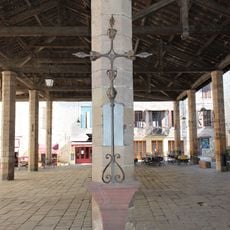 Croix des halles de Cordes-sur-Ciel