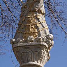 Sloup se sochou Panny Marie Bozkovské