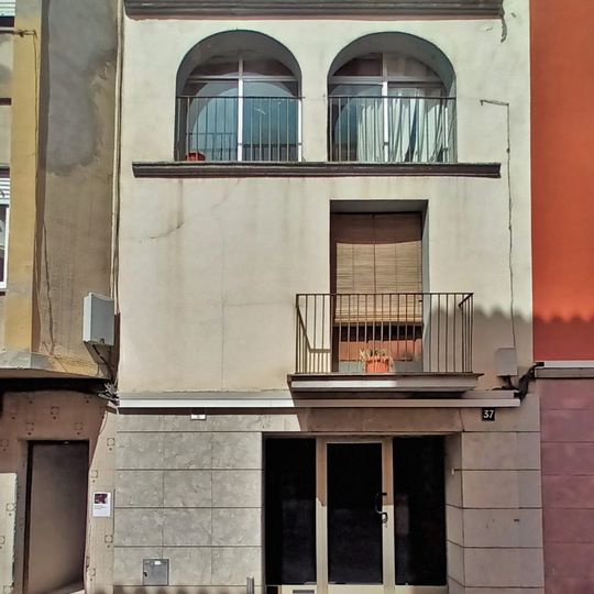 House in carrer Pere Puig, 37