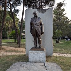 Monument of Ismail Qemal Vlora