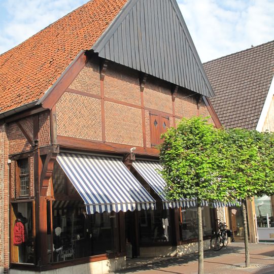 Grotestraat 25, Rijssen