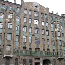 14th and 15th lines 70, 15 Linia, 70 - 'House with sunflowers'