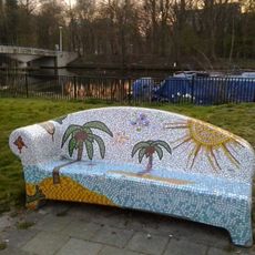 Social Sofa Postjeskade