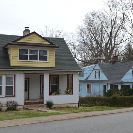 Fry's Spring Historic District