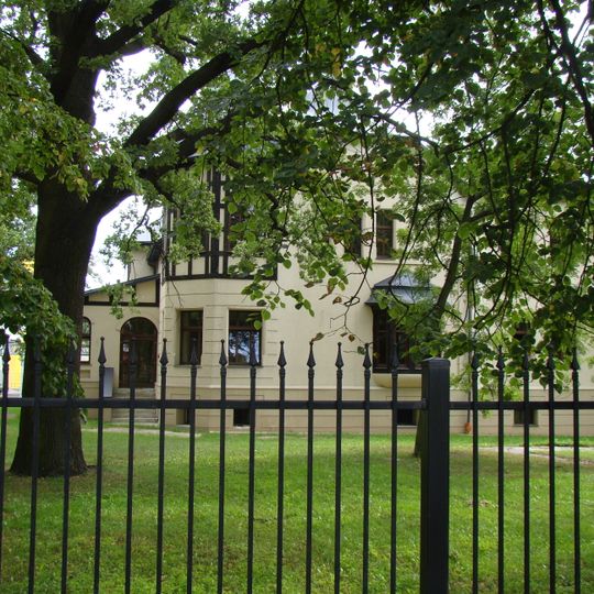 Willa Artura Meistra