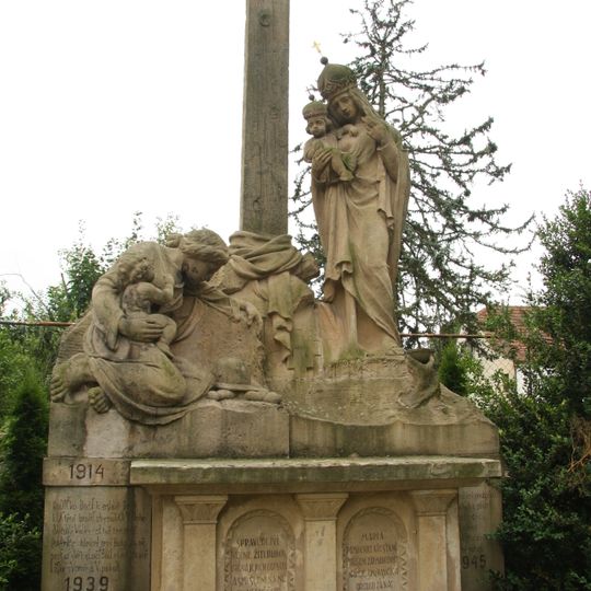 Památník obětem světových válek v Hlubokých Mašůvkách