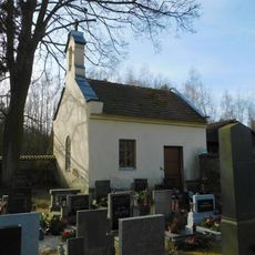 Kaple na hřbitově v Těptíně