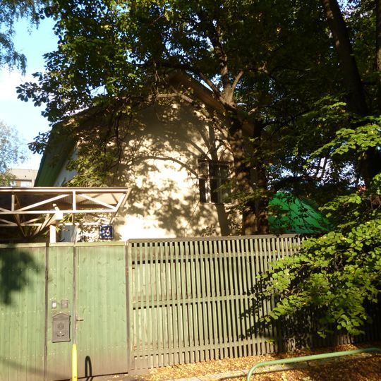 Улица Верещагина 16