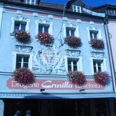 Wohn- und Geschäftshaus