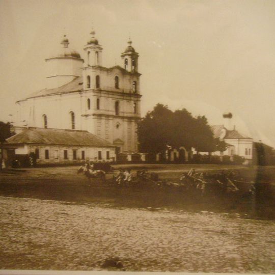 Касцёл Найсвяцейшай Дзевы Марыі і кляштар кармелітаў