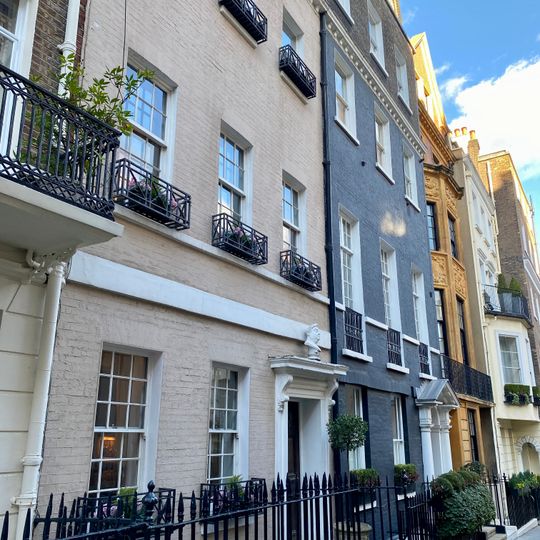 25-27, Charles Street W1