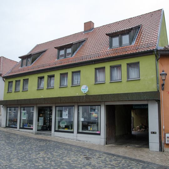 Walmdachhaus