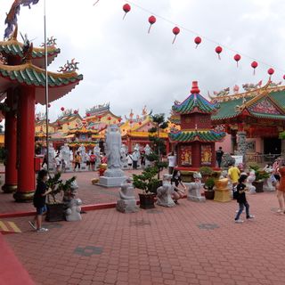Taman Bayu Damai Temple Village