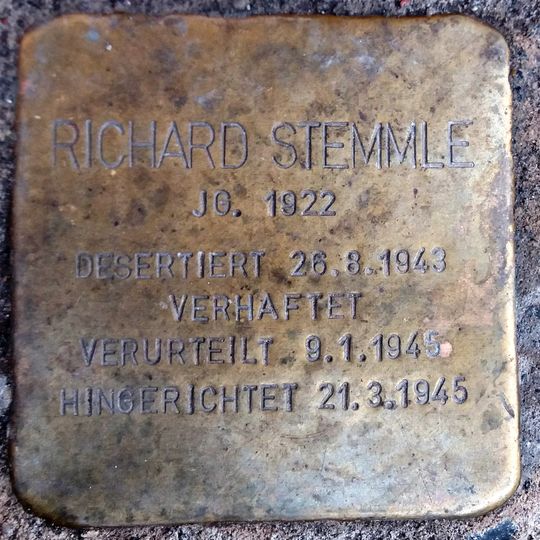 Stolperstein en memoria de Richard Stemmle