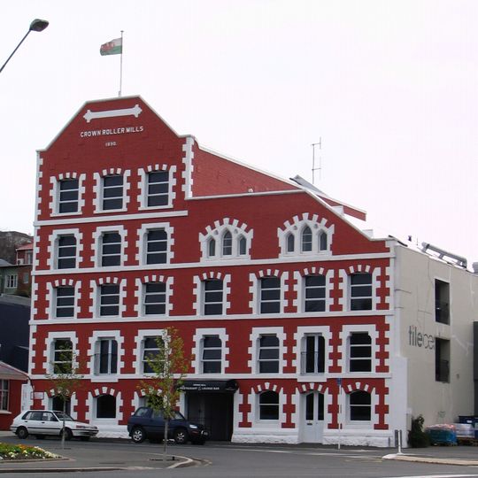 Crown Milling Company building