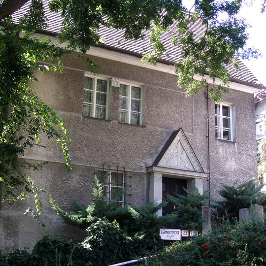 Vlastný dom Dušana Jurkoviča, vila