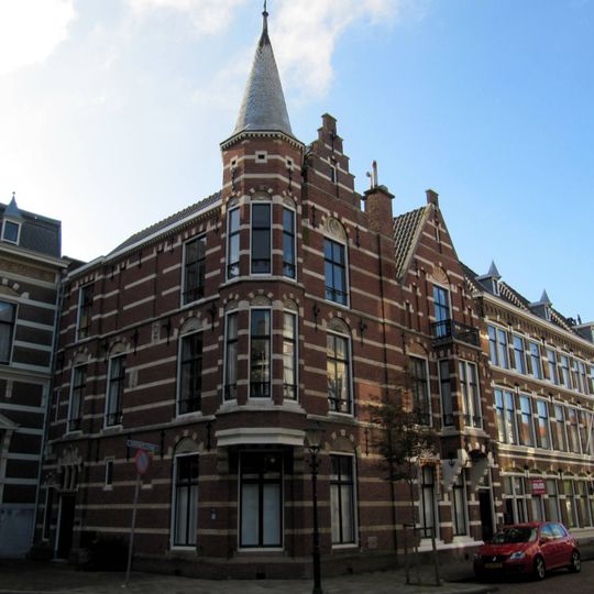 Surinamestraat 42, The Hague