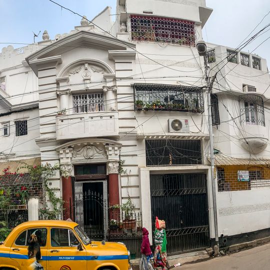 15, D. L. Roy street