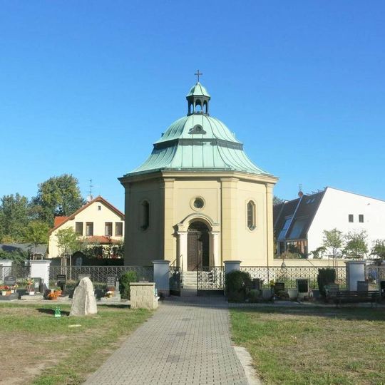 Kaple na hřbitově v Doksech