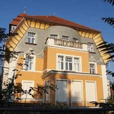 Reinhold-Becker-Straße 5