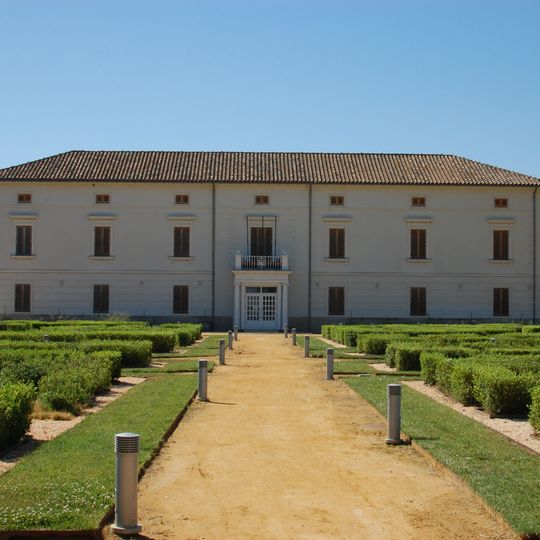 Palacio, Convento y Caballerizas de la Finca la Alfranca