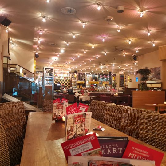 Cafe Extrablatt
