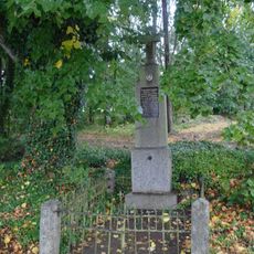 Kříž západně od hájí