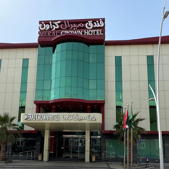 Meral Crown Hotel
