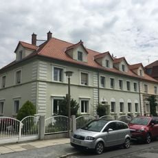 Wohnhaus Weigangstraße 11; 13; 15