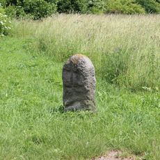 Smírčí kámen (Bratronice), u fotbalového hřiště
