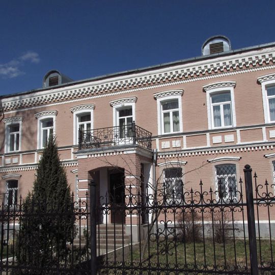 Корпус каменный двухэтажный к востоку от братской трапезной