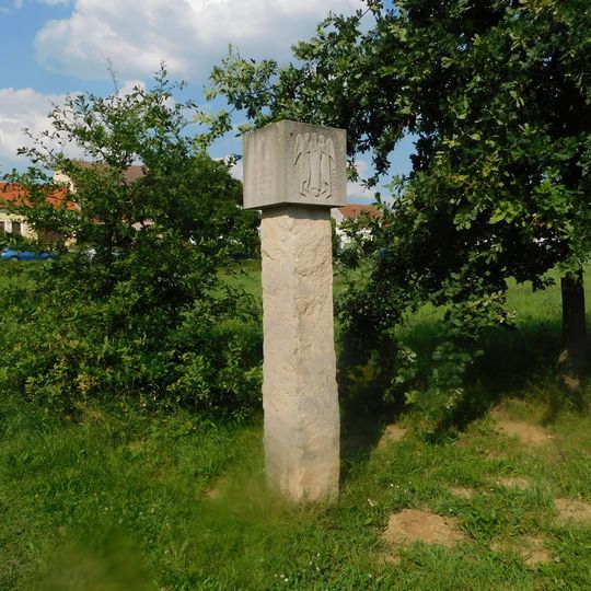 Kaplička s reliéfem Krista s anděli na Velehradě