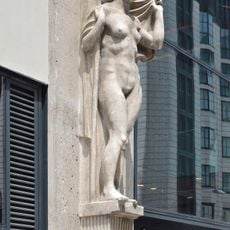 Maria-Theresien-Straße 11, Vienna