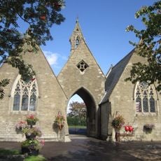 Two Chapels And Gateway, Chippenham Cemetery