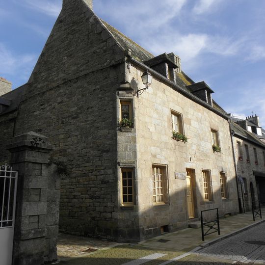 Maison, 9 rue Amiral-Réveillère