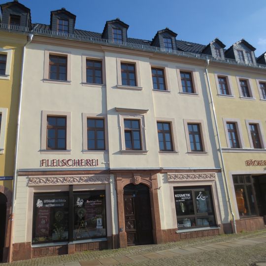 Wohnhaus mit Laden in geschlossener Bebauung Topfmarkt 4