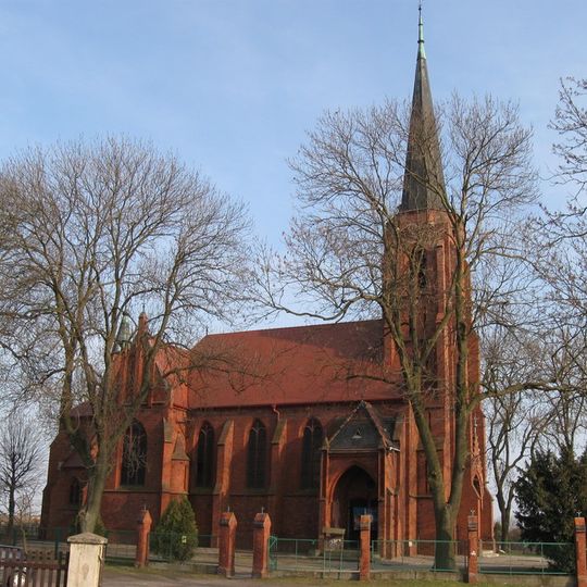 Kościół Świętych Apostołów Piotra i Pawła w Tucznie