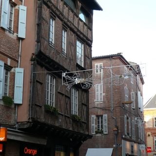 8 rue Mariès