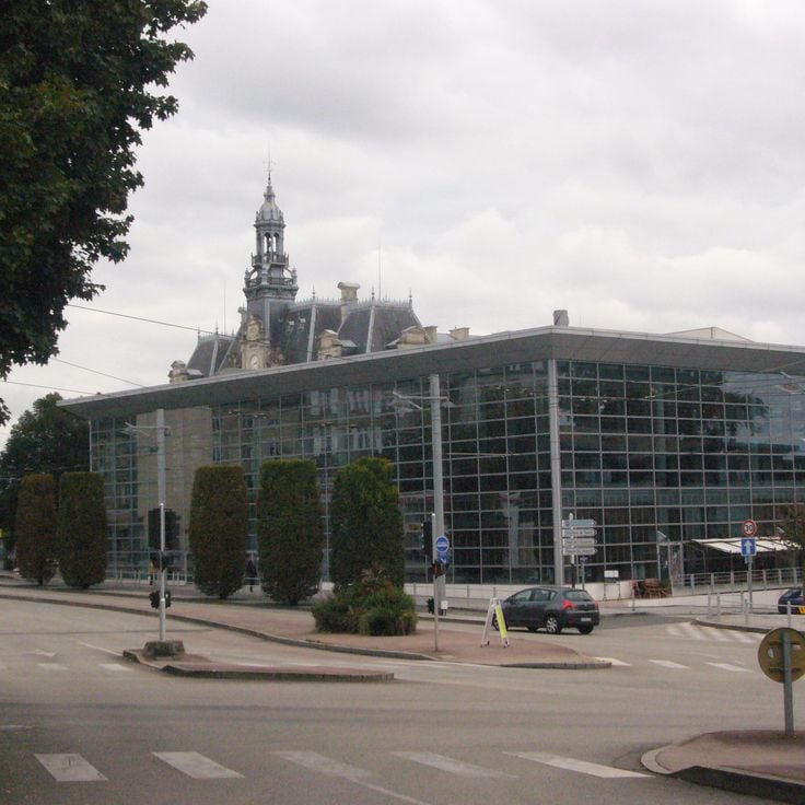 La Bibliothèque Francophone Multimedia
