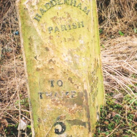 Milepost, Aylesbury Road; Haddenham Low, opp. Horridge Meadow bungalow, 100m past Westlington House
