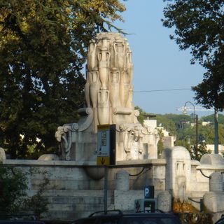 Fontana delle Anfore
