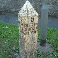 Milepost, Plympton St Mary, Ridgeway, 30m W of Manor Park Close