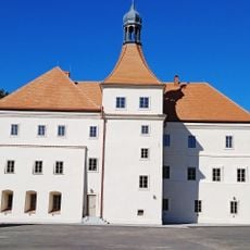 Mirošovice Castle